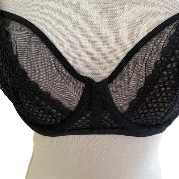 NWOT Victoria's Secret Black Unlined Demi Bra 32 DDD - Picture 2 of 6